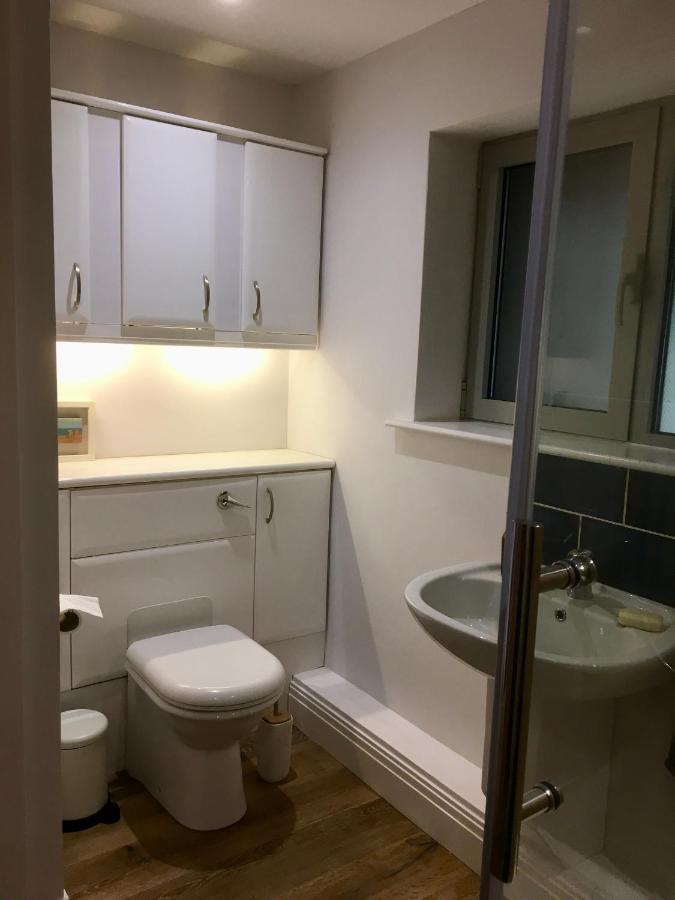 The Wrens Annexe - Stylish Self-Contained 2-Bed Annexe פנזאנס מראה חיצוני תמונה