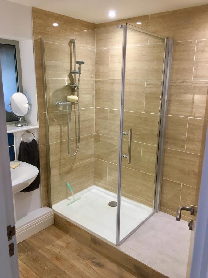 The Wrens Annexe - Stylish Self-Contained 2-Bed Annexe פנזאנס מראה חיצוני תמונה